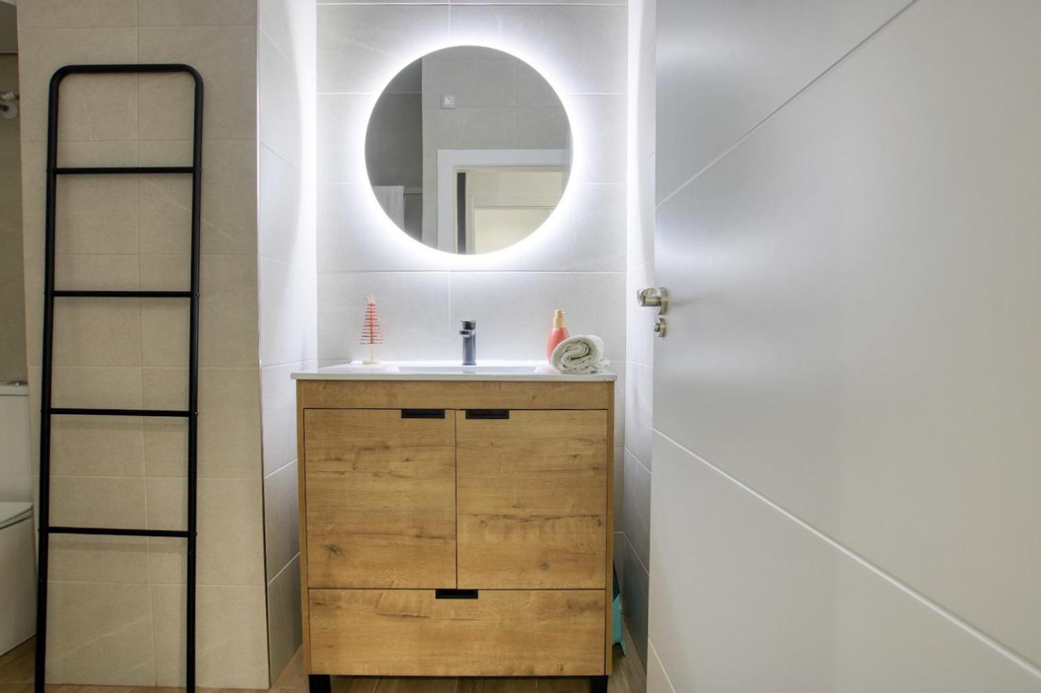Apartamento Lokys Centro Ciudad, Parking Privado Gratuito Murcia Exterior foto